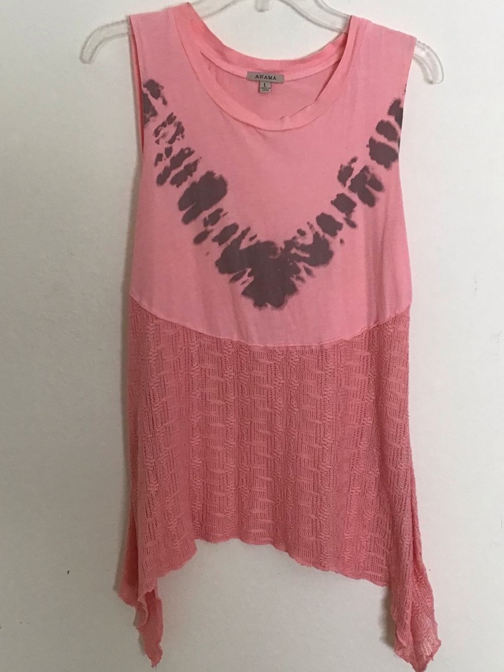 Anthropologie Anama’ boho-chic handkerchief hem peach and grey top